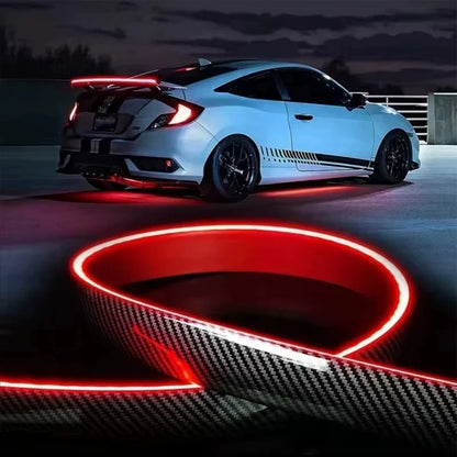 Bande LED Arrière Voiture Style Carbone avec Éclairage Premium